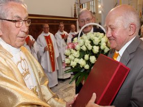 Uroczysta Msza św. na zakończenie wizytacji kanonicznej oraz z okazji jubileuszu 60-lecia kapłaństwa O.Bogumiła