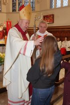 Wizytację kanoniczą parafii, bierzmowanie młodzieży
