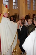 Wizytację kanoniczą parafii, bierzmowanie młodzieży