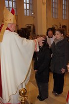 Wizytację kanoniczą parafii, bierzmowanie młodzieży