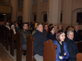 Wizytację kanoniczą parafii, bierzmowanie młodzieży