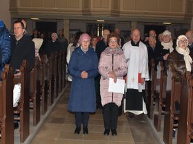 Wizytację kanoniczą parafii, bierzmowanie młodzieży