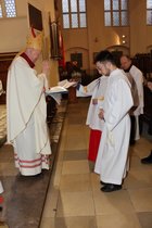 Wizytację kanoniczą parafii, bierzmowanie młodzieży