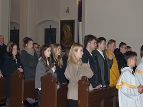 Wizytację kanoniczą parafii, bierzmowanie młodzieży