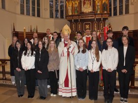 Wizytację kanoniczą parafii, bierzmowanie młodzieży