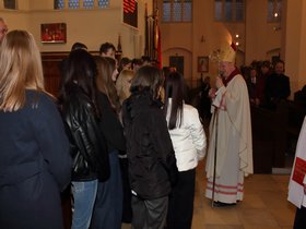 Wizytację kanoniczą parafii, bierzmowanie młodzieży